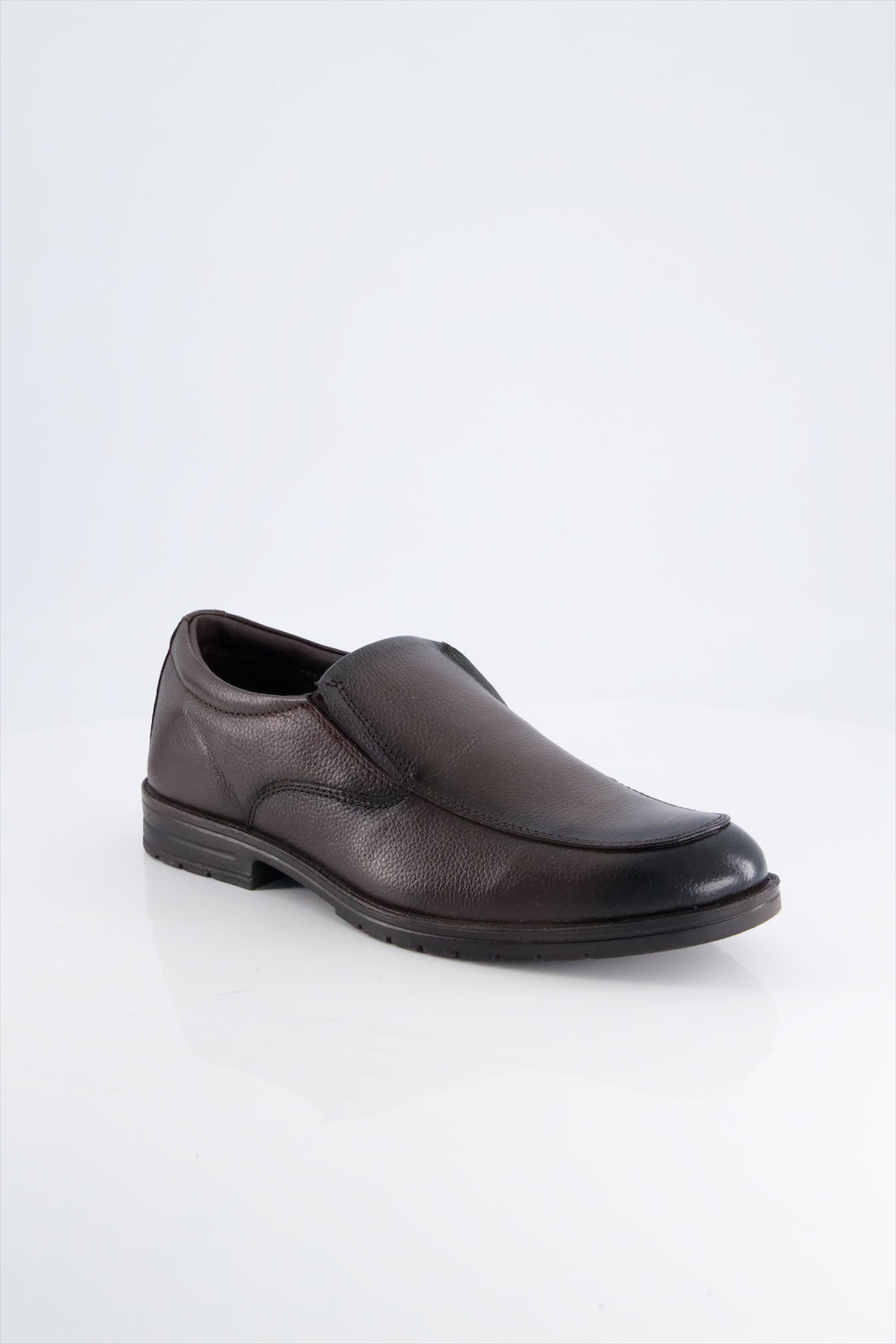 Formal shoes with white sole deals